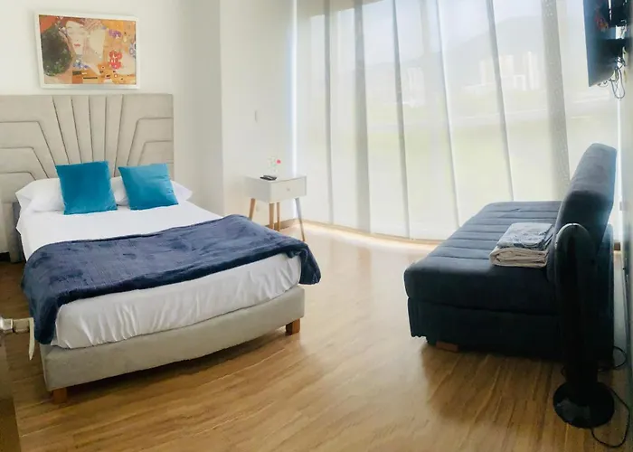Luxury Apartment 1 A Club House